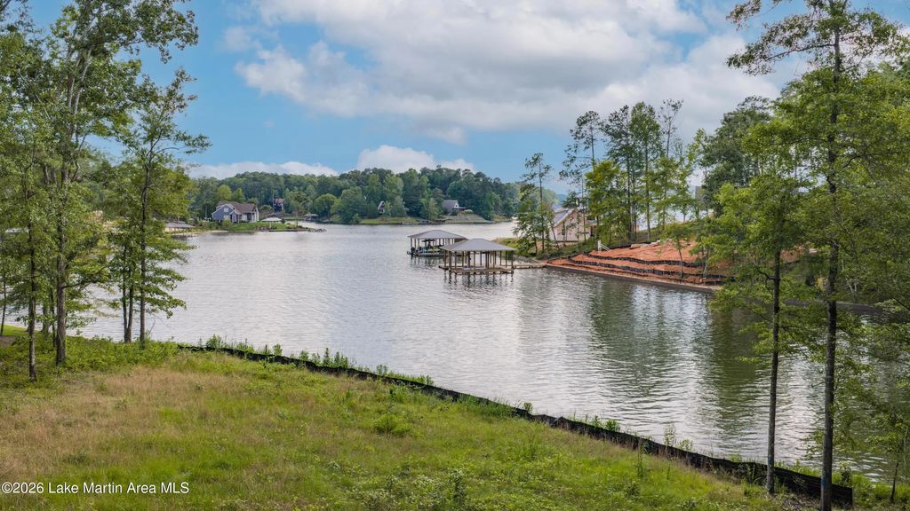 2391 Sturdivant Rd, Jacksons Gap
