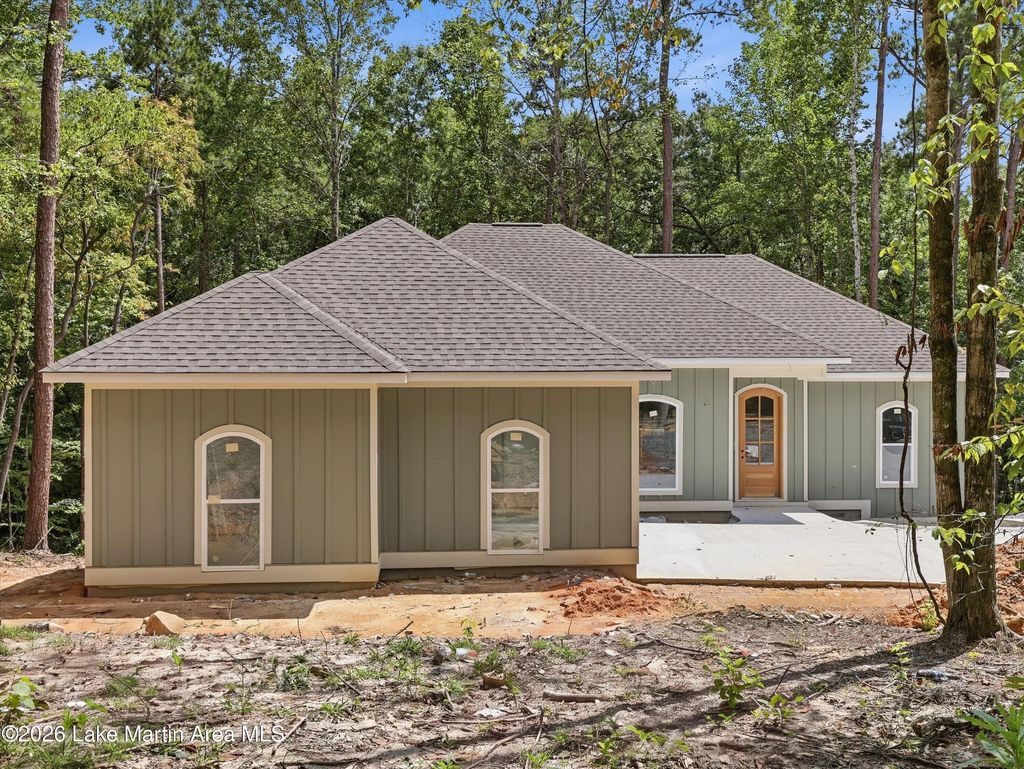 151 Chinquapin Pass, Dadeville