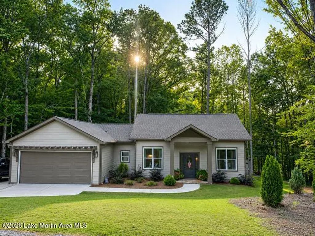 292 Knollwood Dr, Dadeville