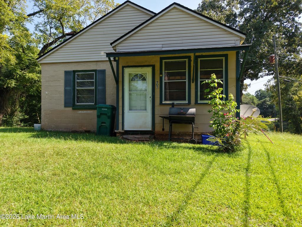 905 Herren St, Dadeville