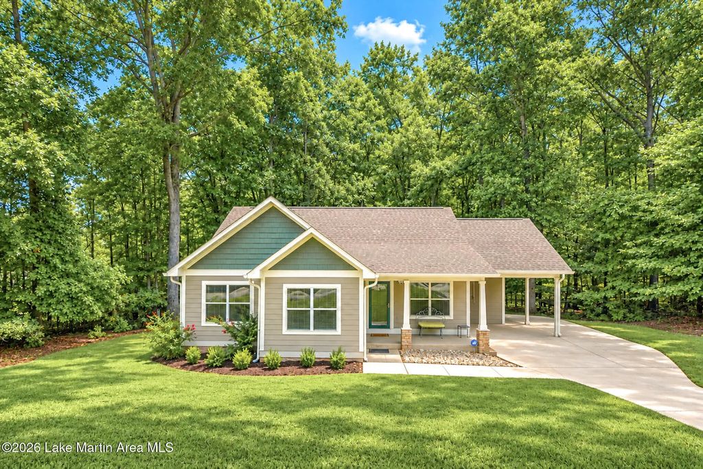 509 Vista Wood Dr, Dadeville