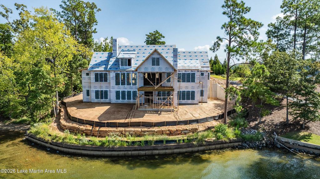1821 South Ridge, Alexander City