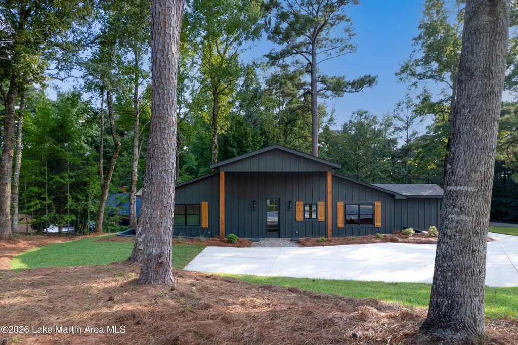 11 Pineview Ln, Dadeville