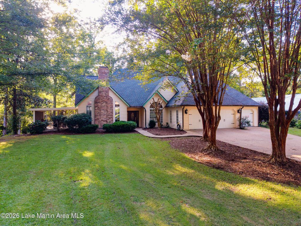 105 Shady Ln, Alexander City