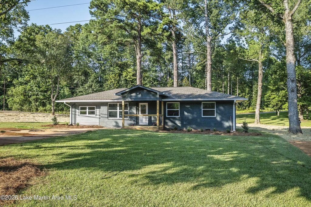 1111 Scott Rd, Alexander City