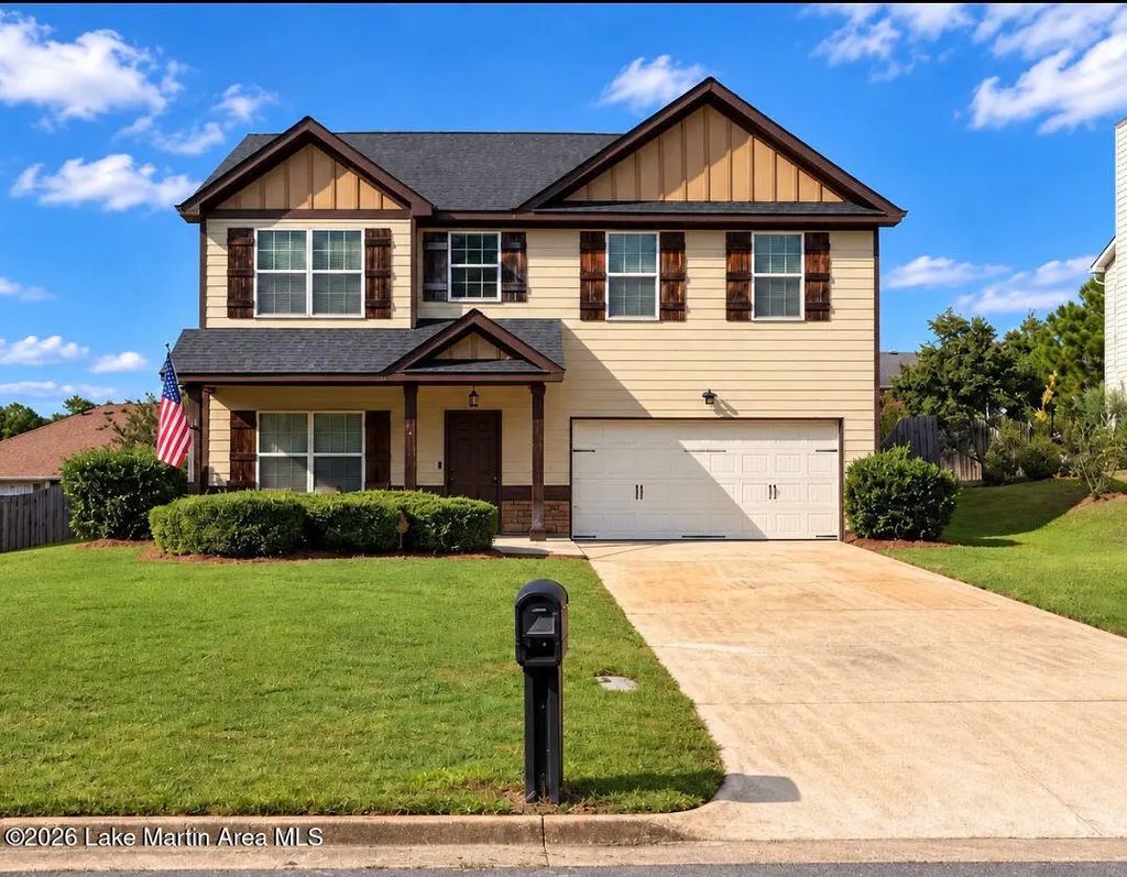 2708 Bechet Ln, Opelika