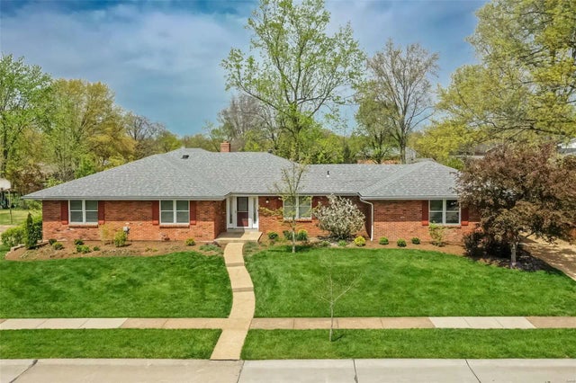 Photo of Listing #24075368