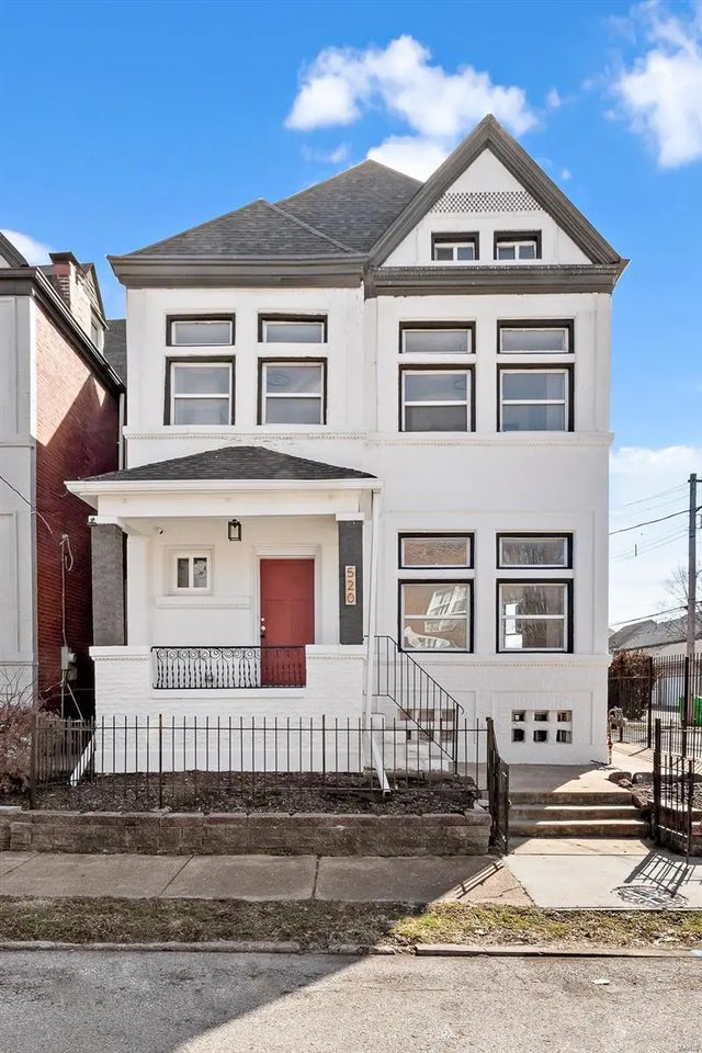 Photo of Listing #25001941