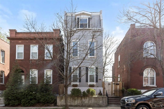 Photo of Listing #25019196