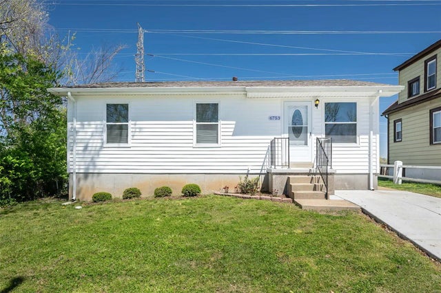 Photo of Listing #25024070