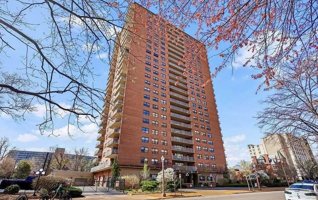 Photo of Listing #25028066