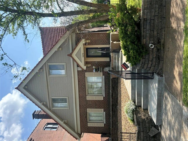 Photo of Listing #25028904