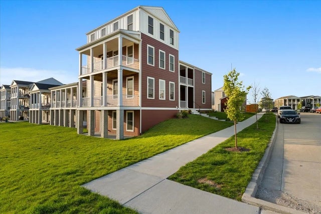 Photo of Listing #25029103