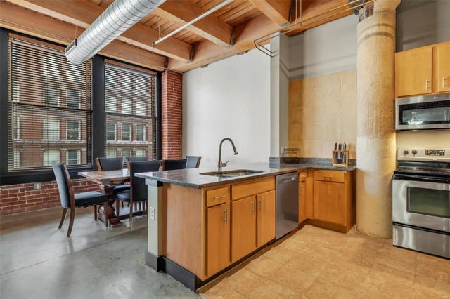 Photo of Listing #25029847