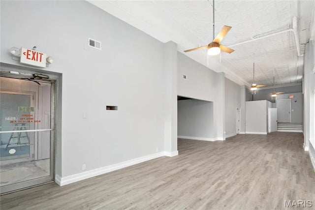 Photo of Listing #24028455