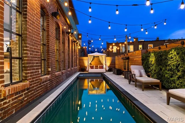 Photo of Listing #25020137