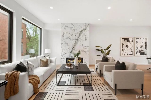 Photo of Listing #25029154