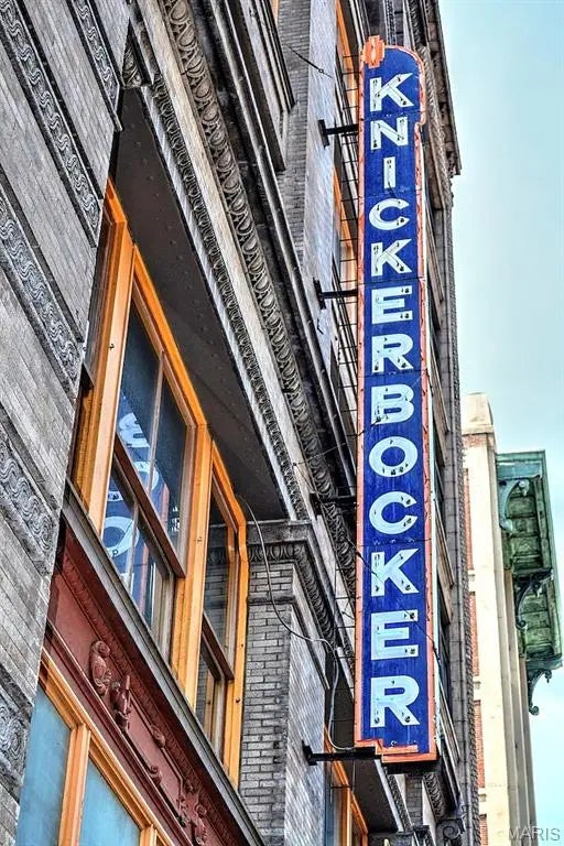 Photo of Listing #25049105