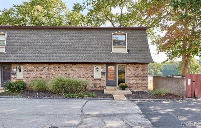 Photo of Listing #25049645