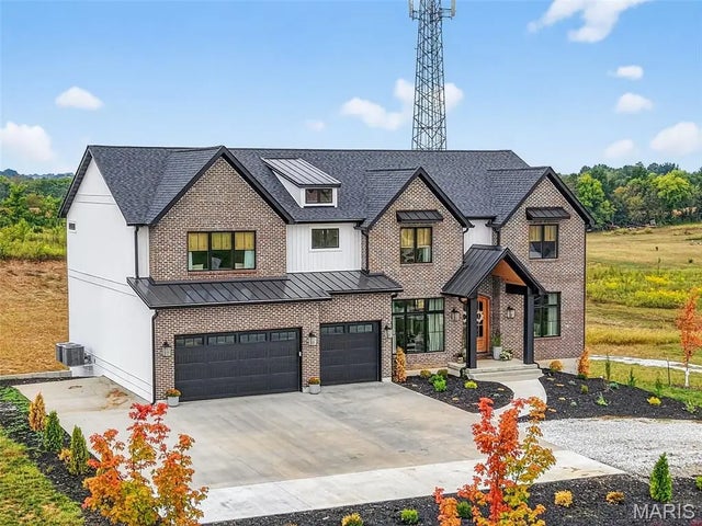 Photo of Listing #25054101