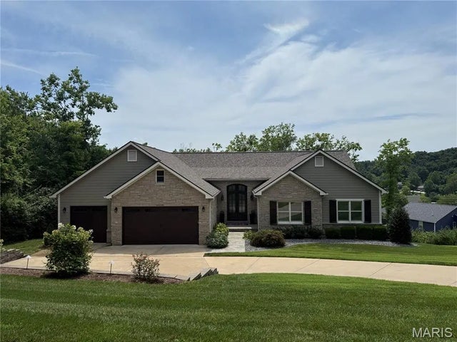 Photo of Listing #25057497