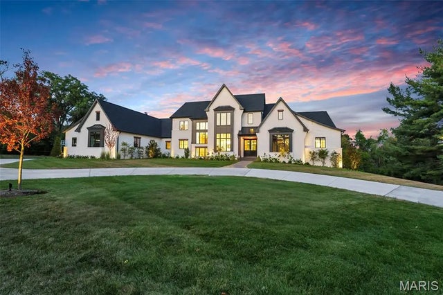 Photo of Listing #25057813