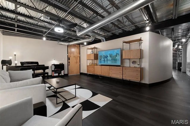 Photo of Listing #25058821