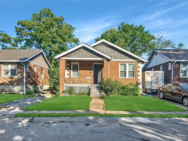 Photo of Listing #25059893