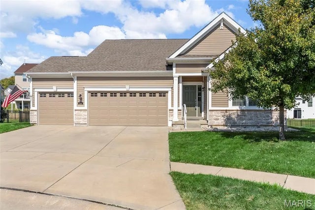 Photo of Listing #25063056