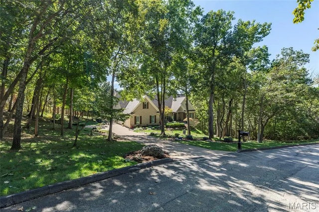 Photo of Listing #25065135