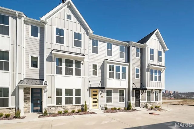 Photo of Listing #25065240