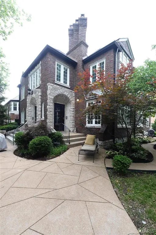 Photo of Listing #25065428