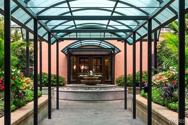 Photo of Listing #25069238