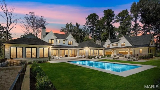 Photo of Listing #25069869