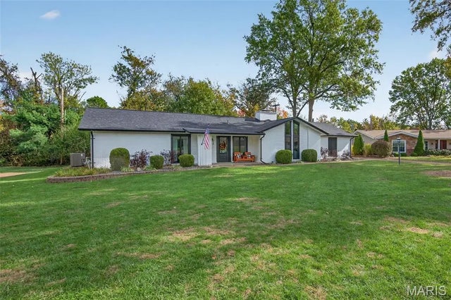 Photo of Listing #25073935