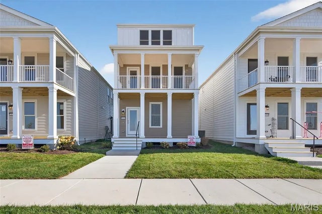 Photo of Listing #25075303