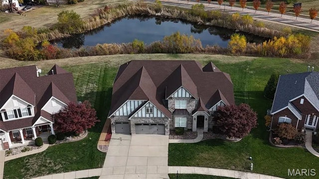 Photo of Listing #25075345