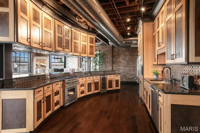 Photo of Listing #25080673