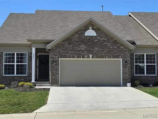 Photo of Listing #26002165