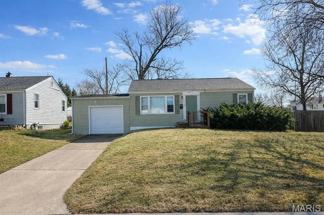 Photo of Listing #26003355