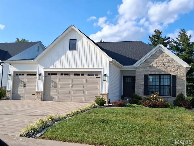 Photo of Listing #26006092