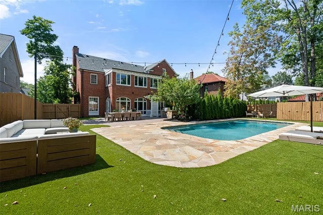 Photo of Listing #26006392