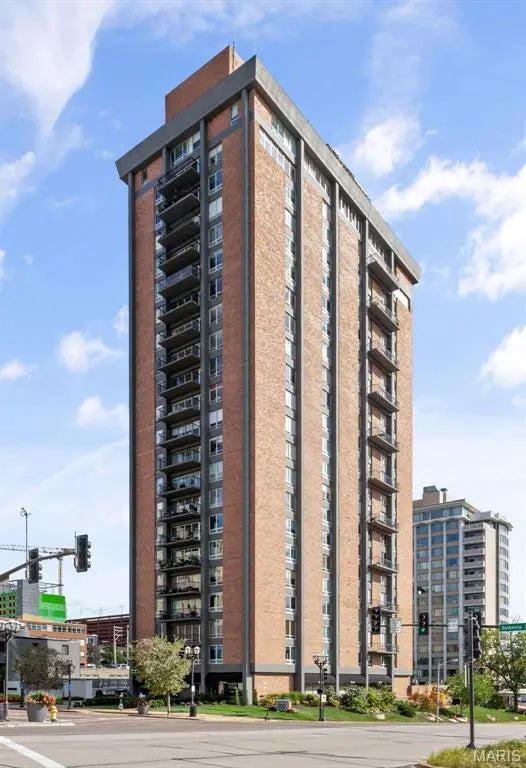 Photo of Listing #26007393