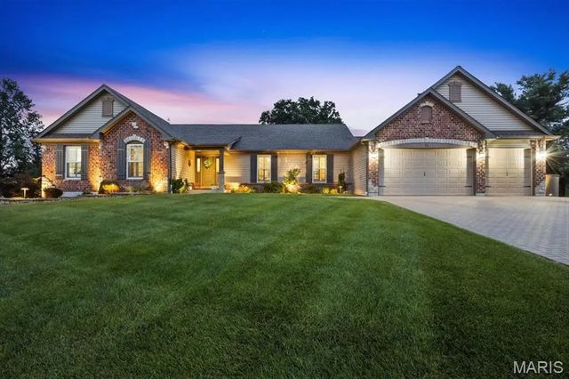 Photo of Listing #26050192