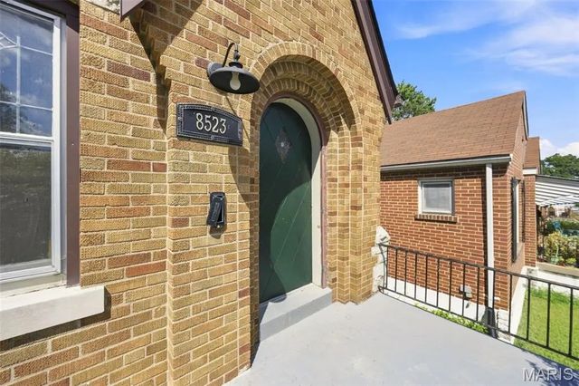 Photo of Listing #26054809