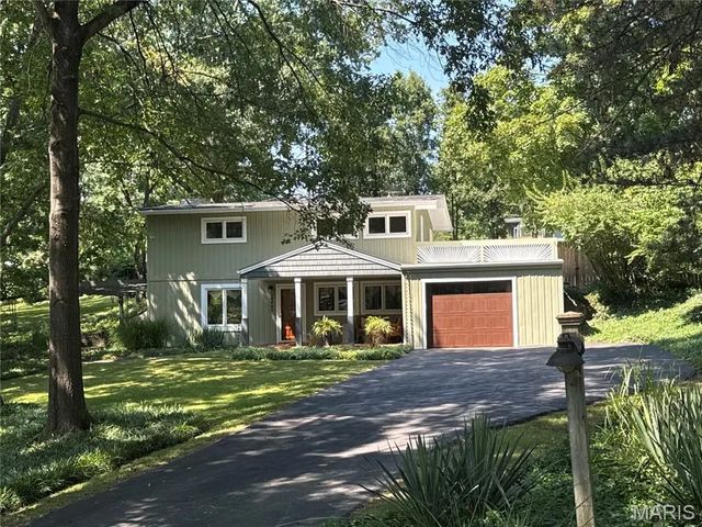 Photo of Listing #26055175