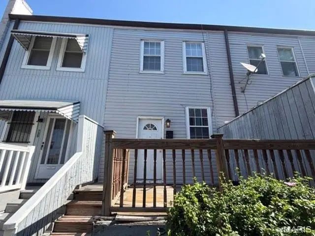 Photo of Listing #26055233