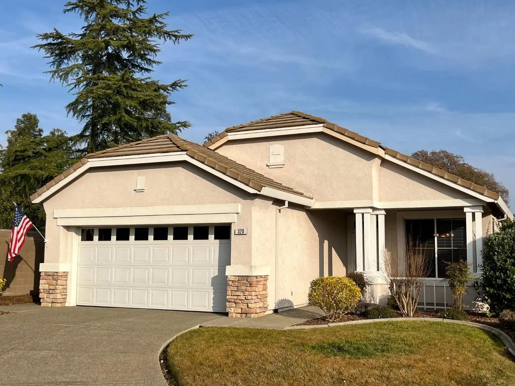 320 Whisperlodge Court, Roseville