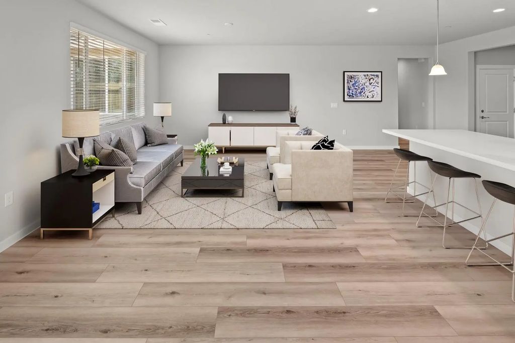 825 Cross Creek Lane, Lincoln