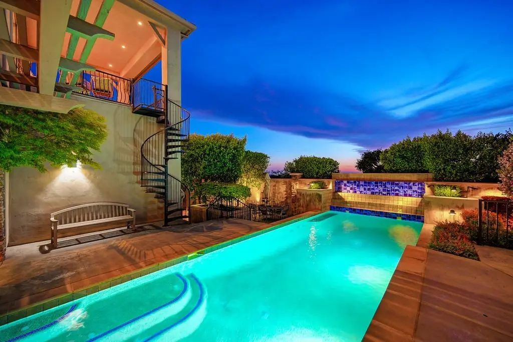 200 Powers Drive, El Dorado Hills
